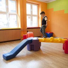 Rinkinys sportui NOMINO žaisti lauke ir viduje