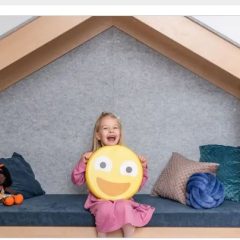 Sensorinis akustinis asmeninės erdvės namelis